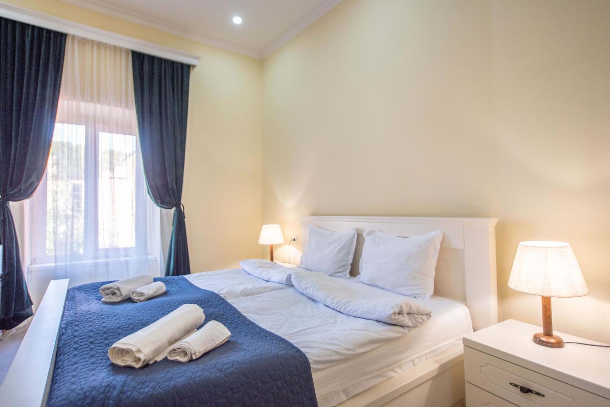 Old Town-Booking Apartment Tbilisi Exterior photo